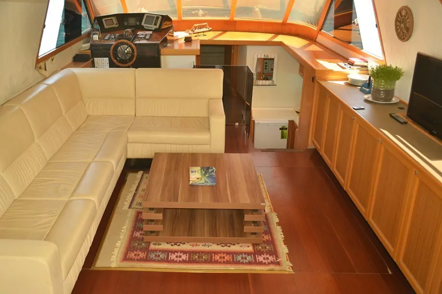 Navy2_04.jpg